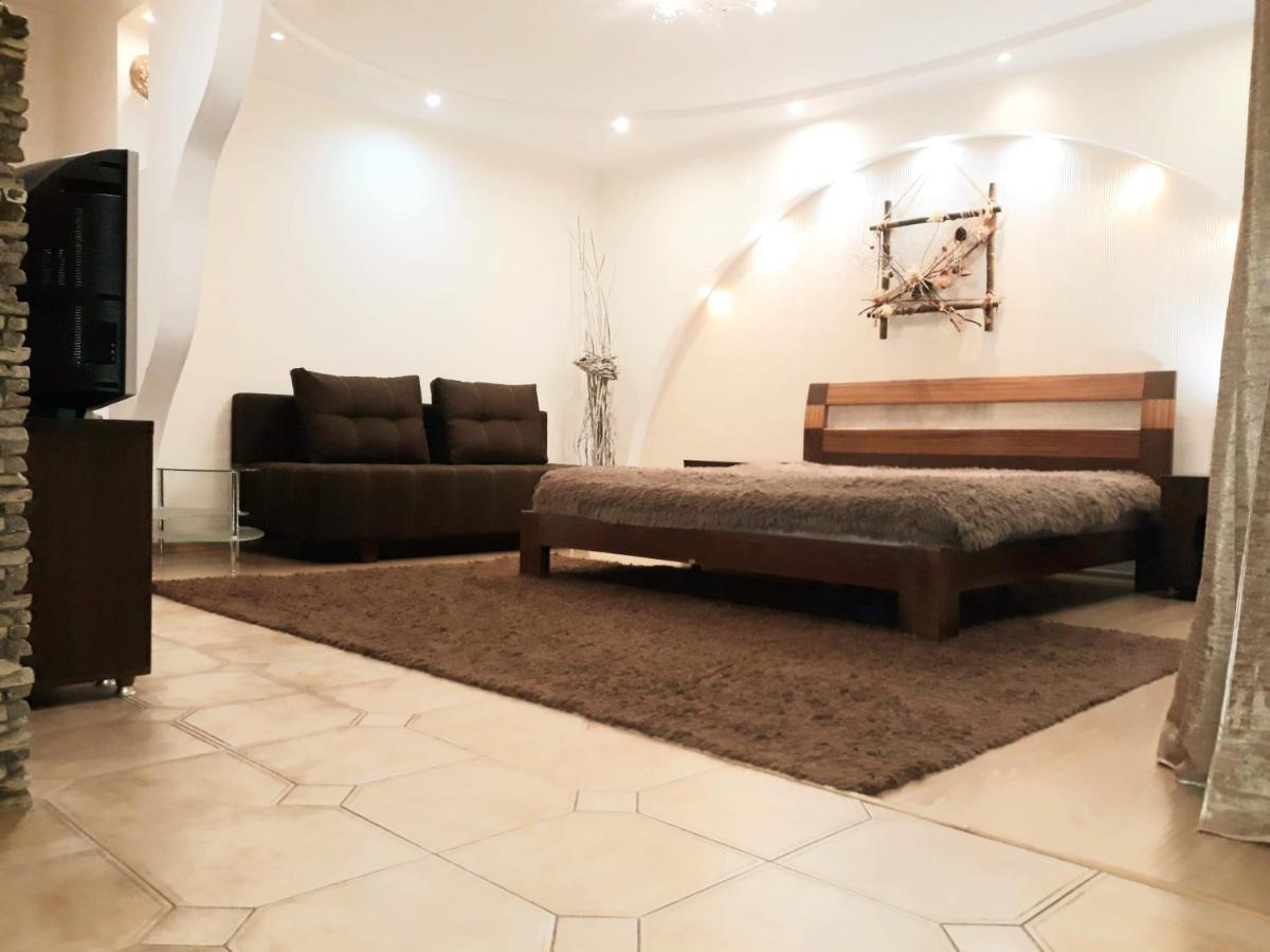 At Matusevycha Street 2-15 * Kryvyi Rih
